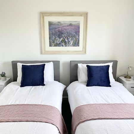 Comfortable And Spacious Superb Holiday Home In Llanelli, Dog Friendly Ngoại thất bức ảnh