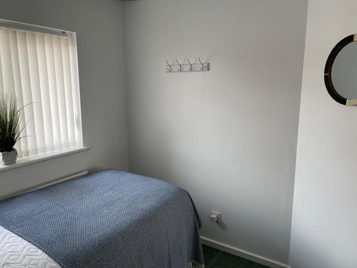 Comfortable And Spacious Superb Holiday Home In Llanelli, Dog Friendly Ngoại thất bức ảnh