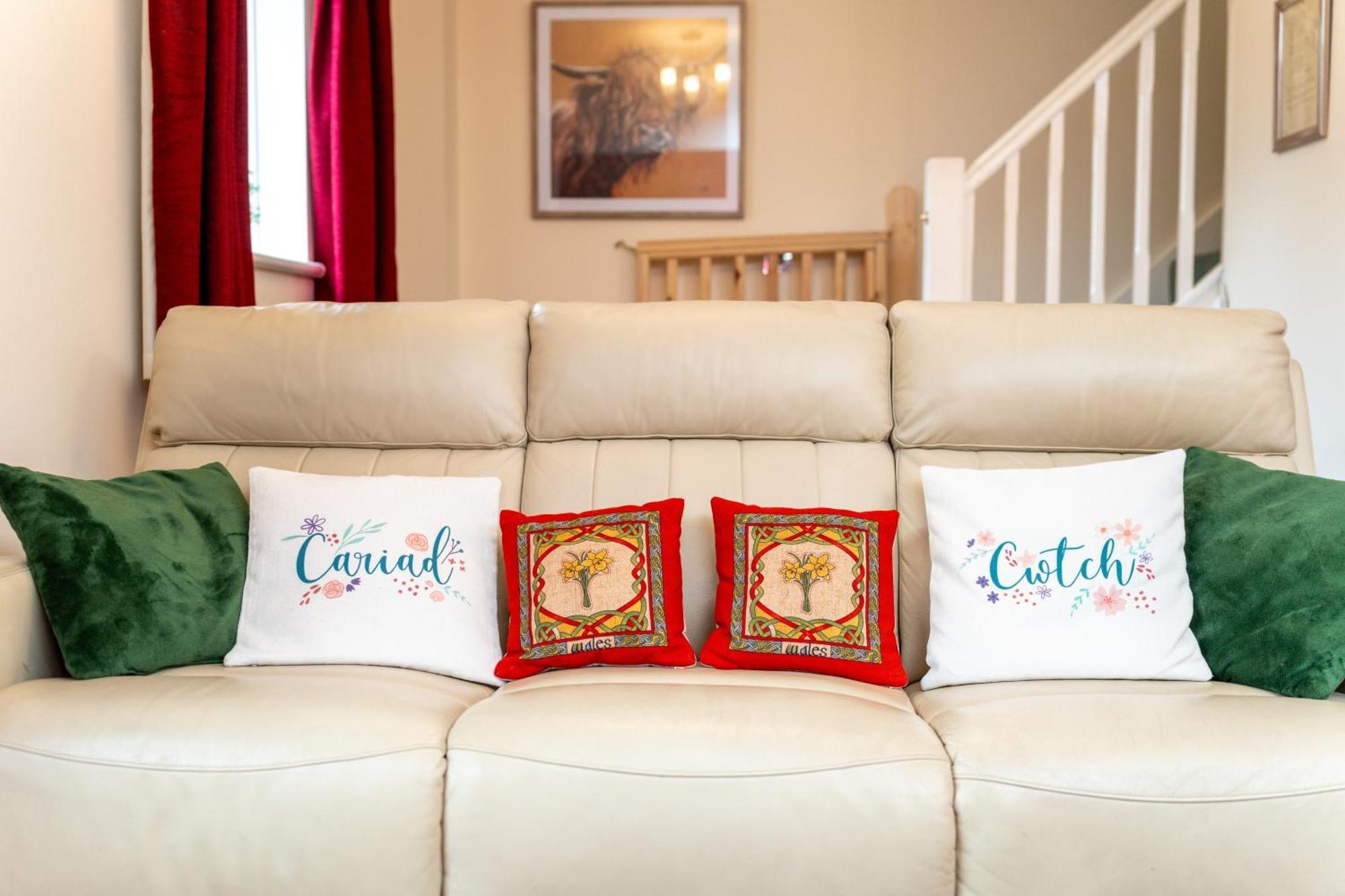 Comfortable And Spacious Superb Holiday Home In Llanelli, Dog Friendly Ngoại thất bức ảnh