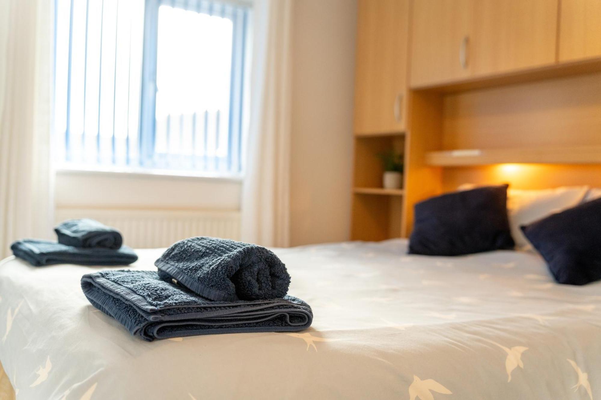 Comfortable And Spacious Superb Holiday Home In Llanelli, Dog Friendly Ngoại thất bức ảnh